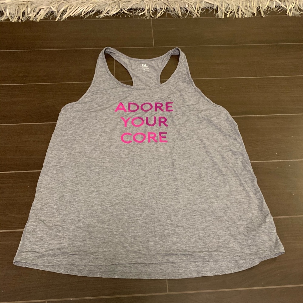 Women’s Medium Gray GapFit Breathe Tank Top